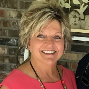 Meet your Posher, Dawn